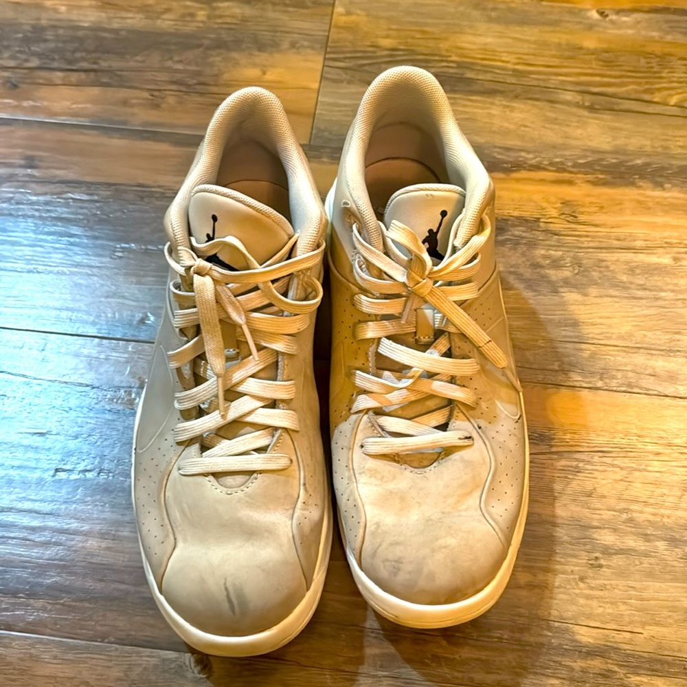 Air Jordan Basketball Shoes size 11